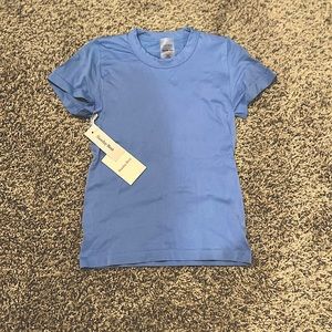 XS Aritzia Sunday Best Light Blue Willow SinchSeam T-shirt